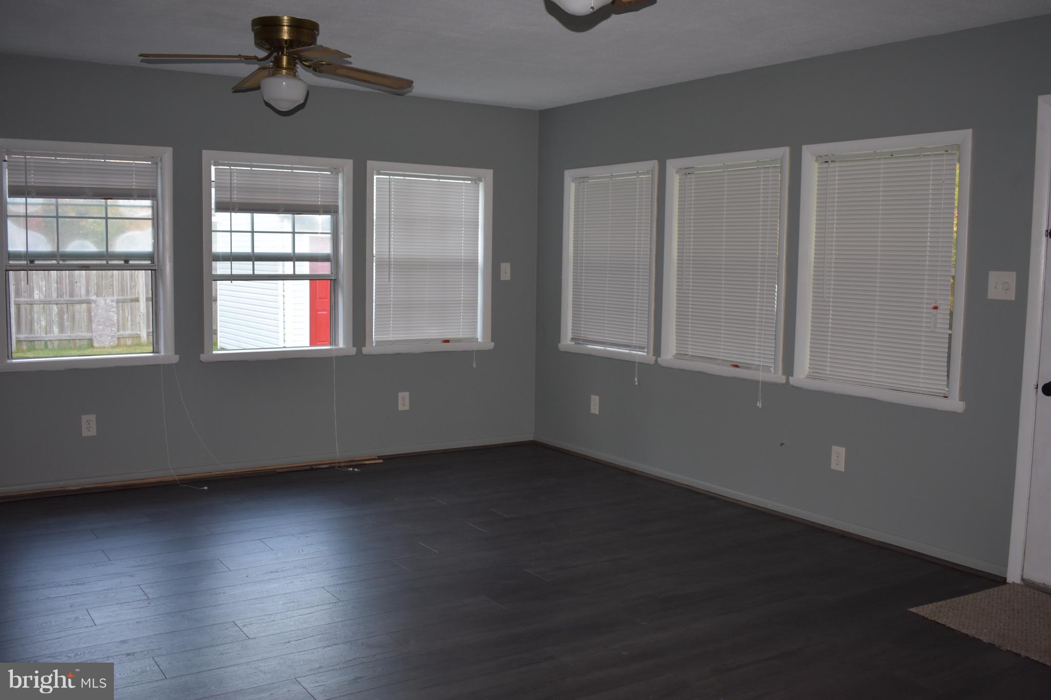 SCHOLAR WOODS - Residential Lease