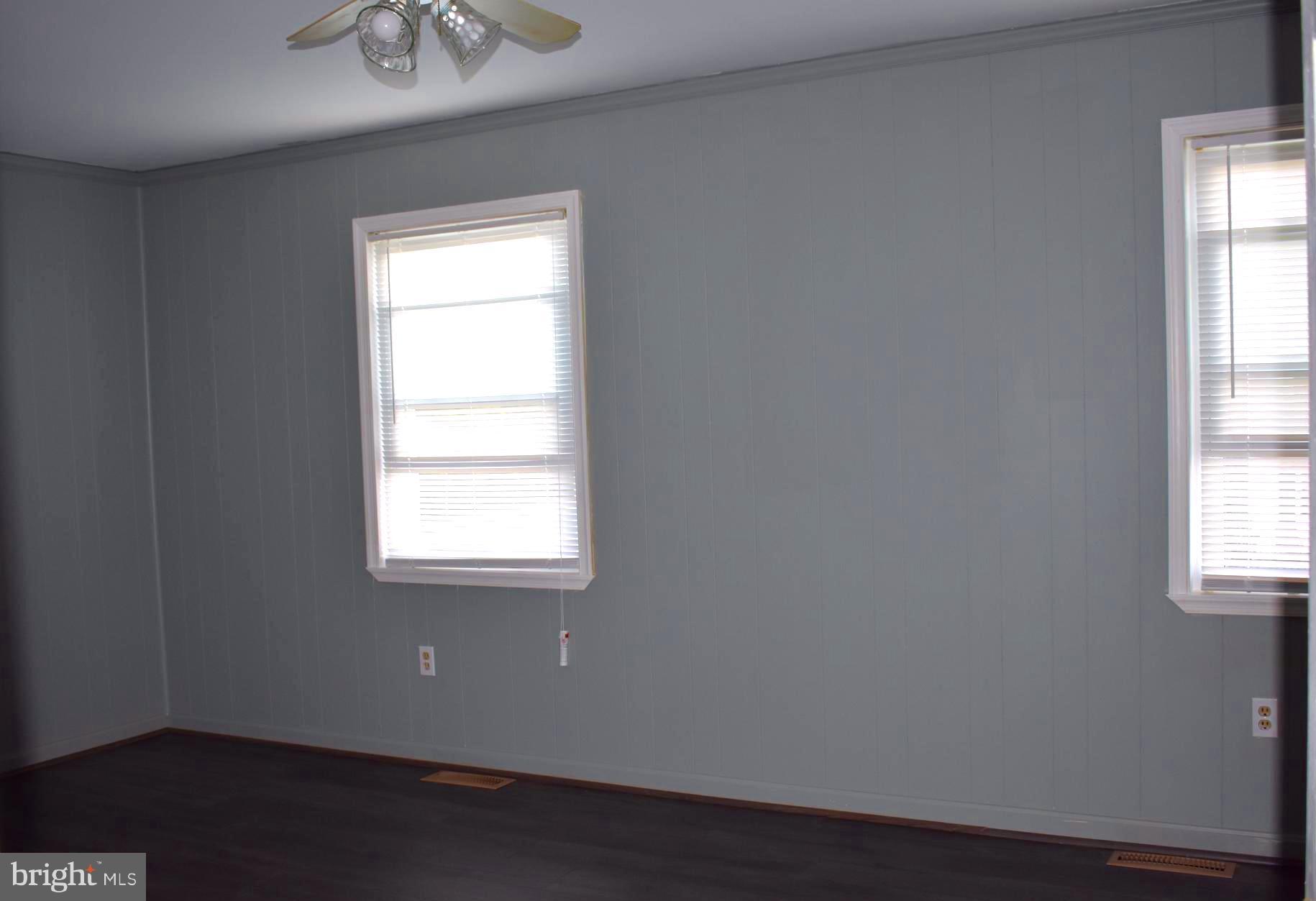 SCHOLAR WOODS - Residential Lease