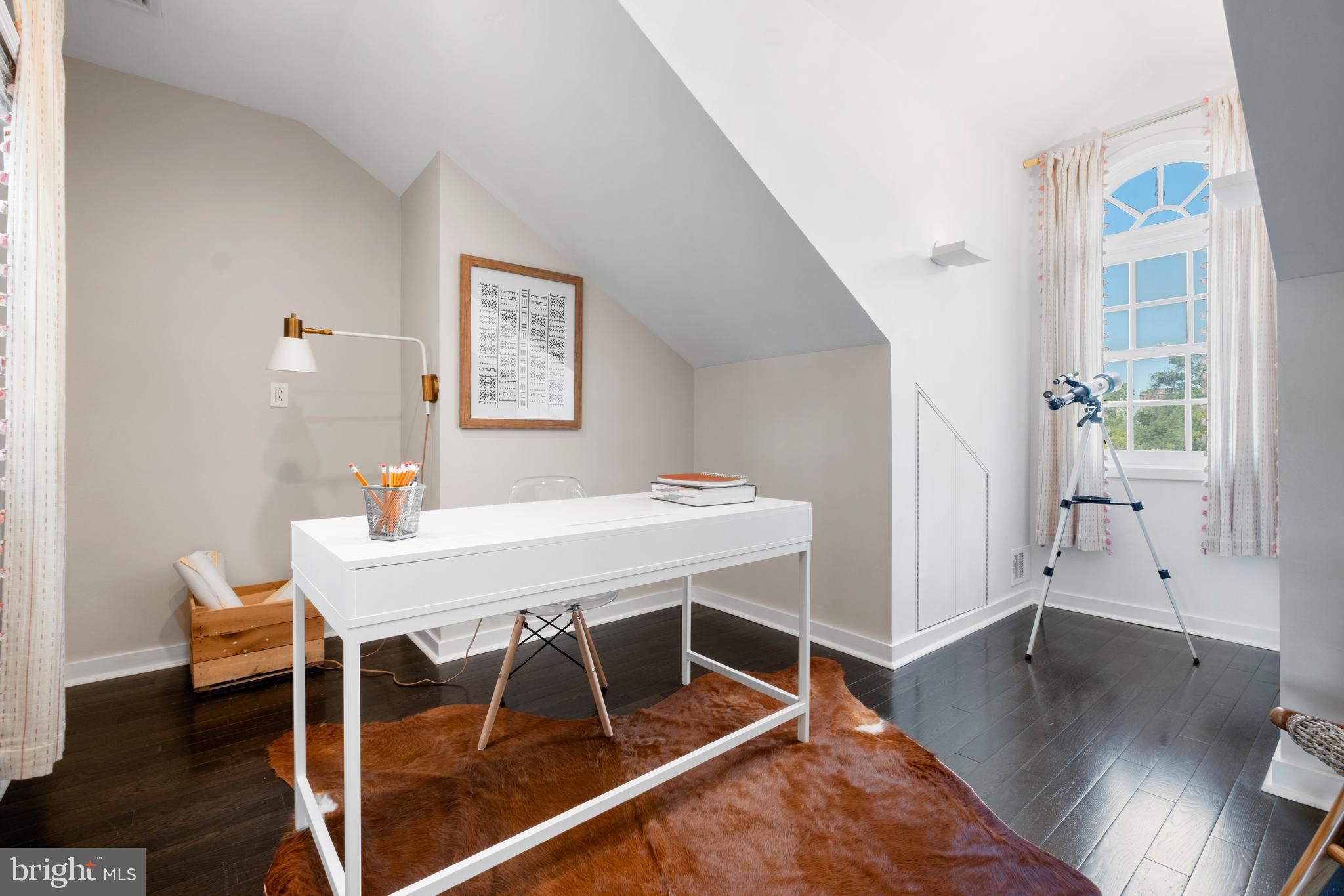 SOCIETY HILL - Residential