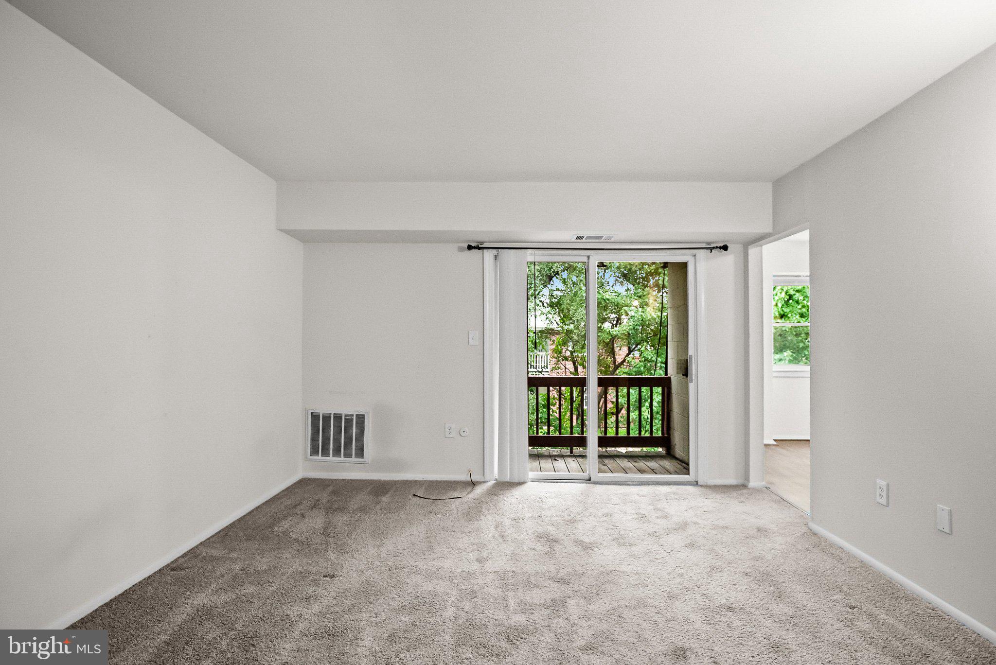 1214 LIBERTE COURT