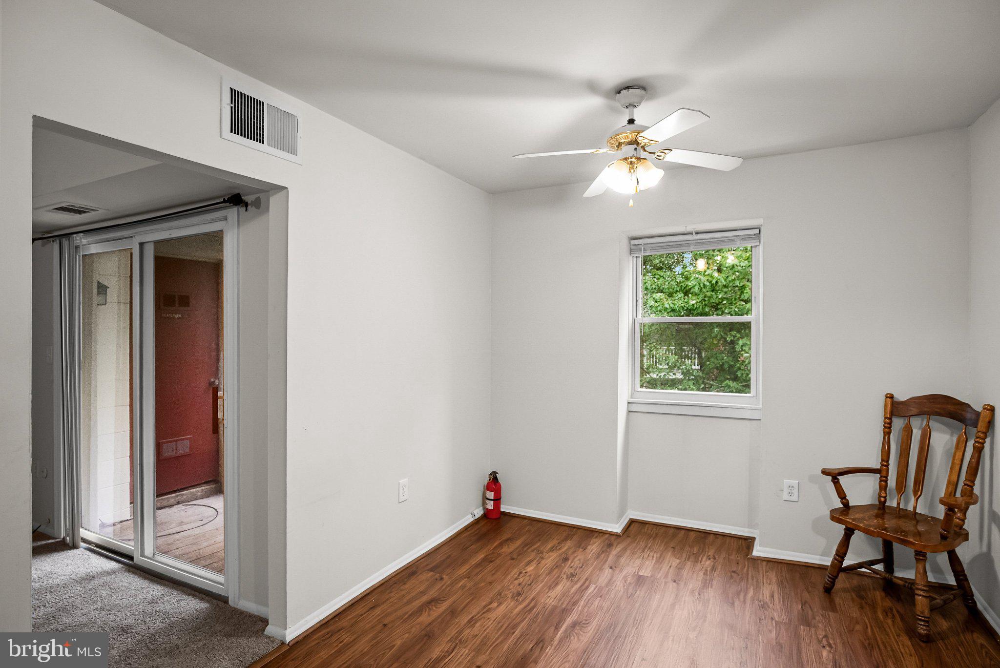 1214 LIBERTE COURT