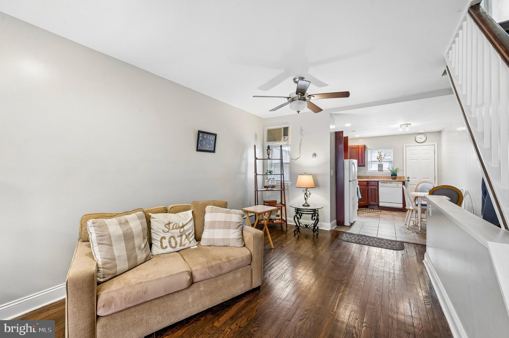 GIRARD ESTATES - Residential