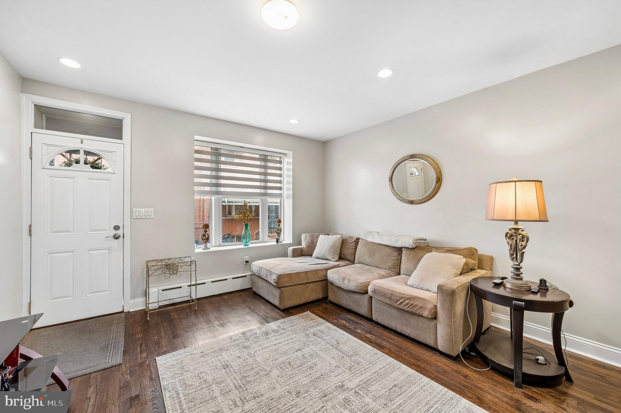 GIRARD ESTATES - Residential