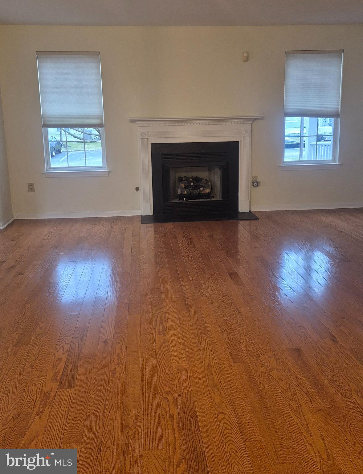 904 SWEETWATER DRIVE