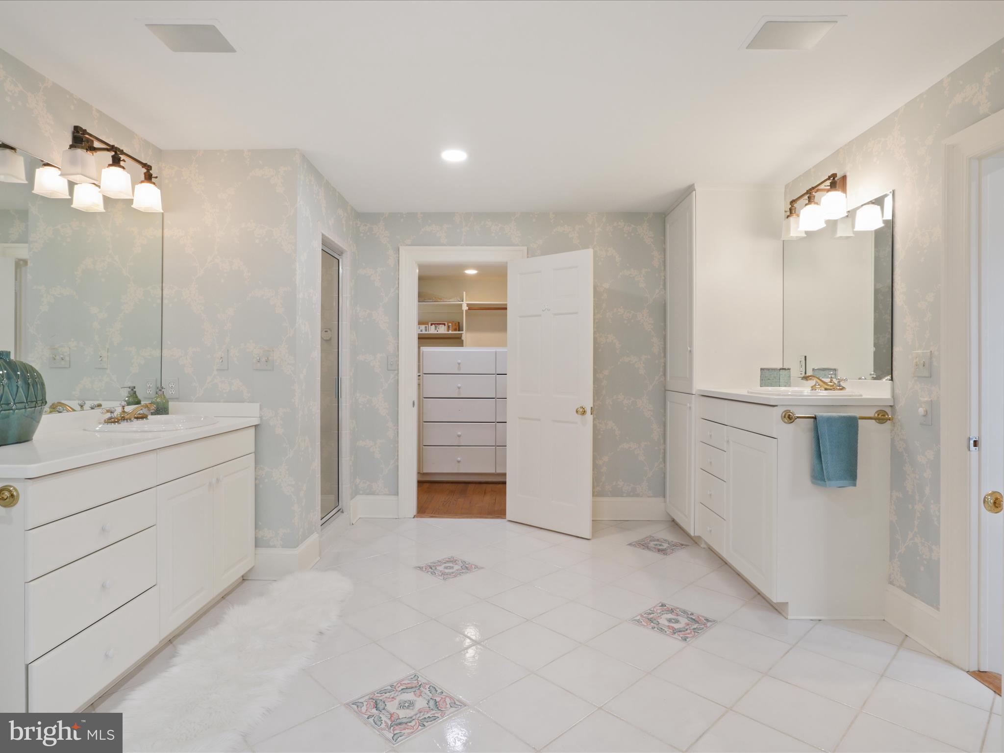 NORTH RIDGE - Residential