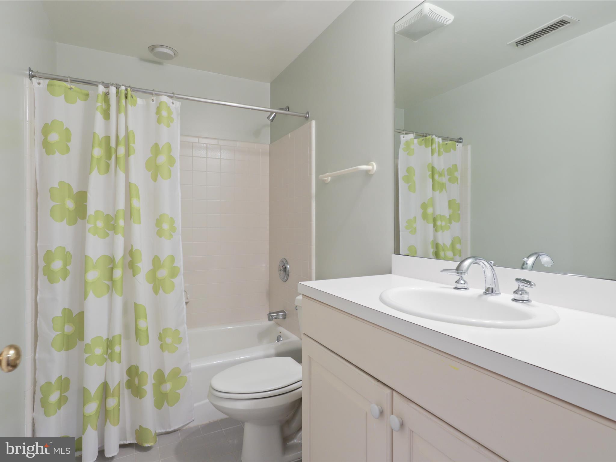 NORTH RIDGE - Residential