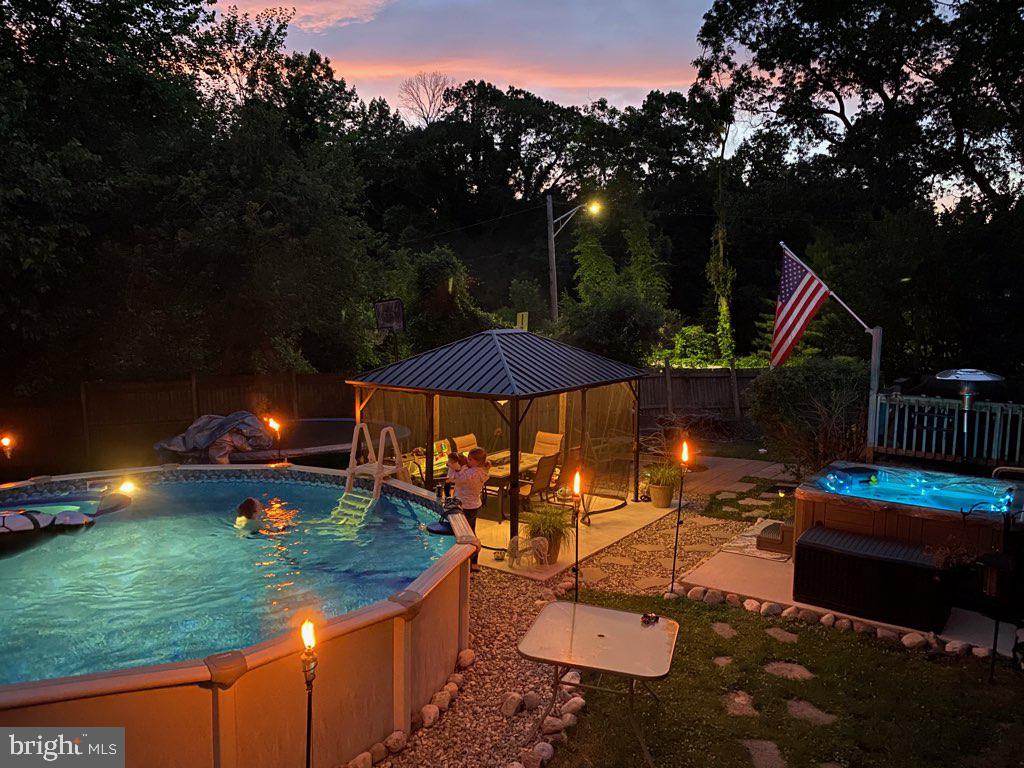 WILL-O-BROOK - Residential