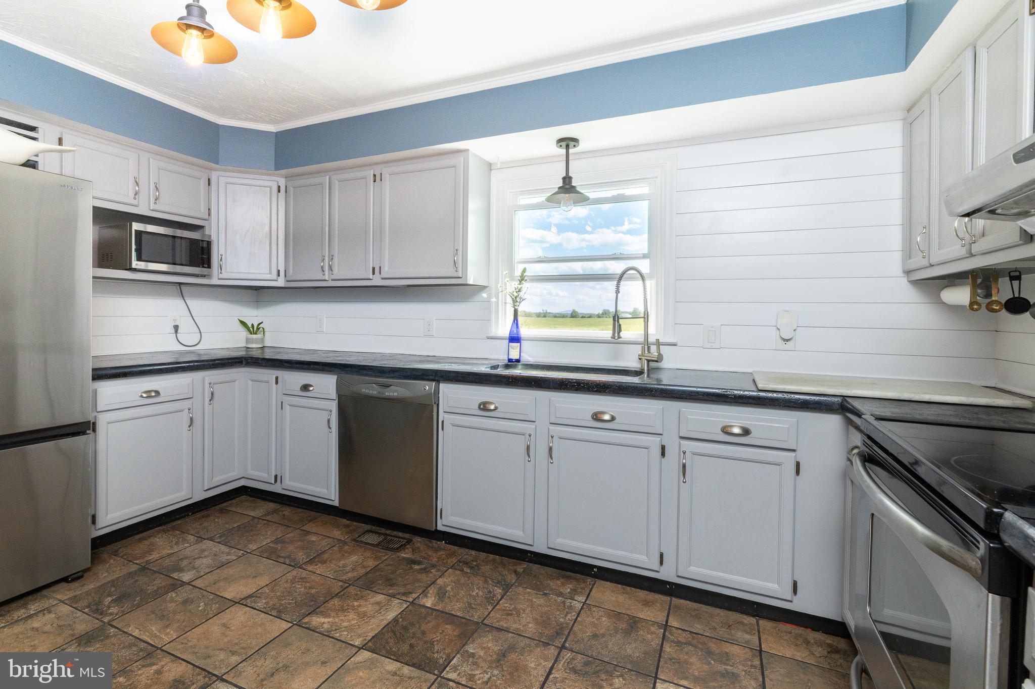 GREENWOOD HEIGHTS - Residential