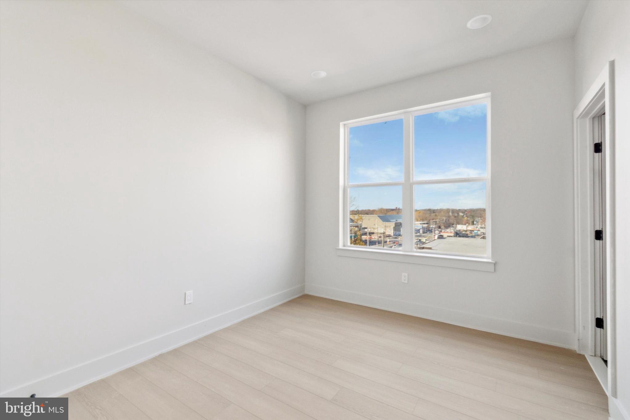 GERMANTOWN - Residential Lease