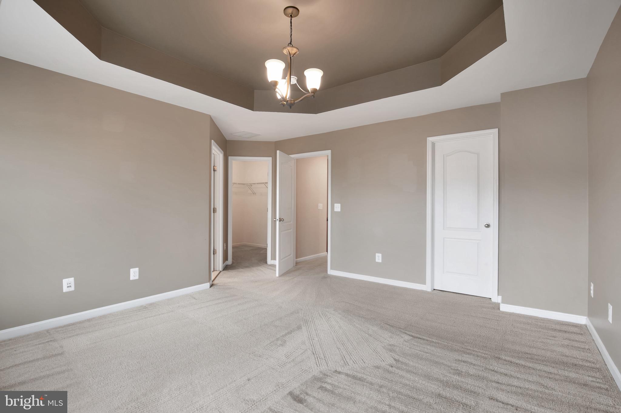 LANSDOWNE TOWN CENTER - Residential Lease