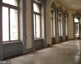 CENTER CITY - Residential