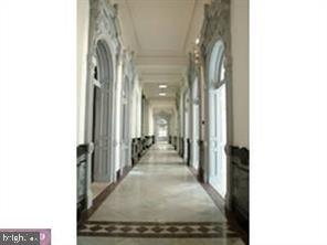 CENTER CITY - Residential