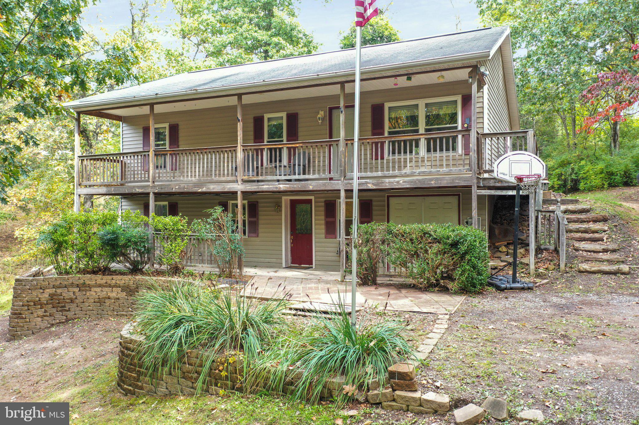 CHESTNUT GROVE - Residential