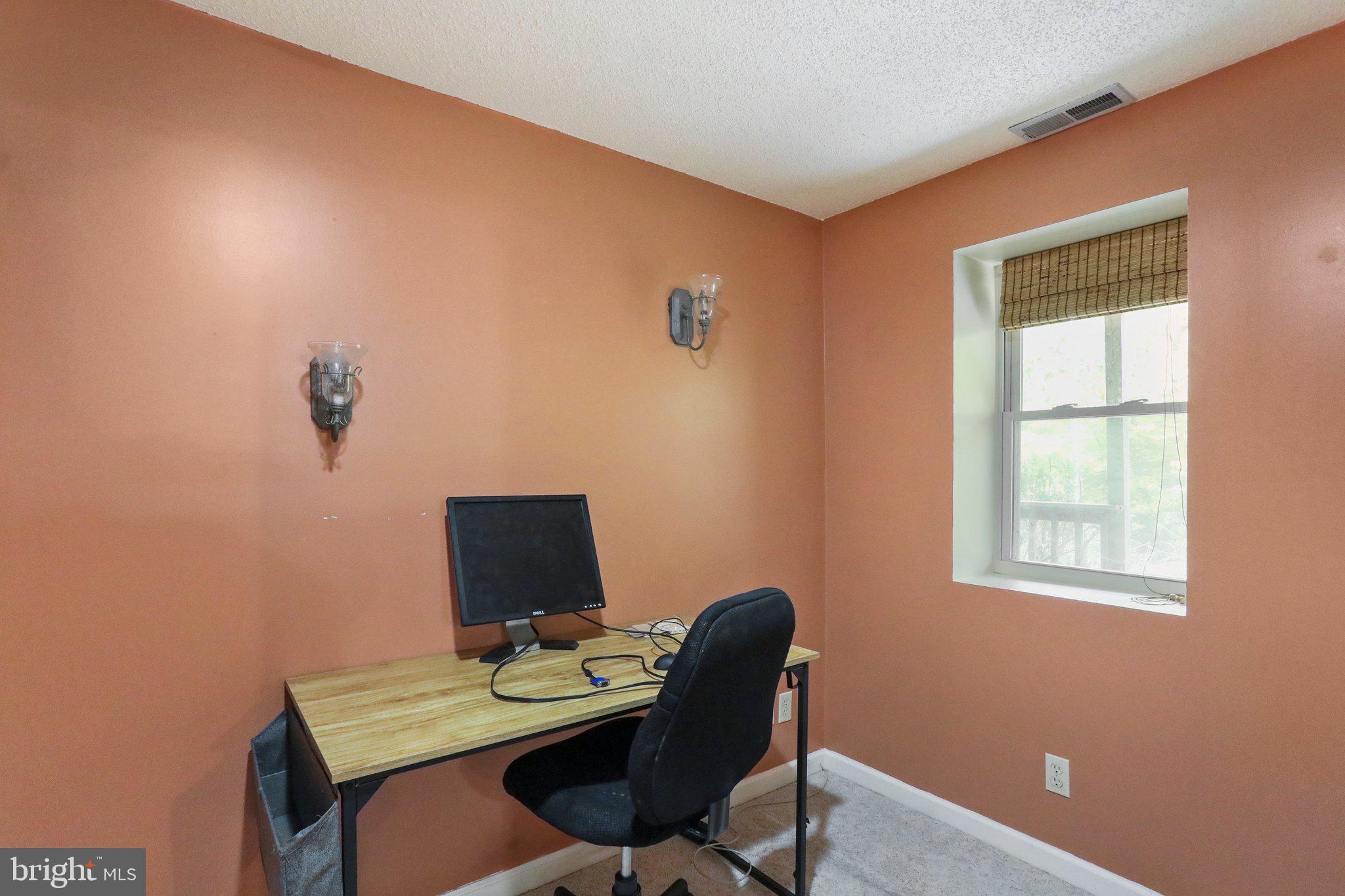 CHESTNUT GROVE - Residential