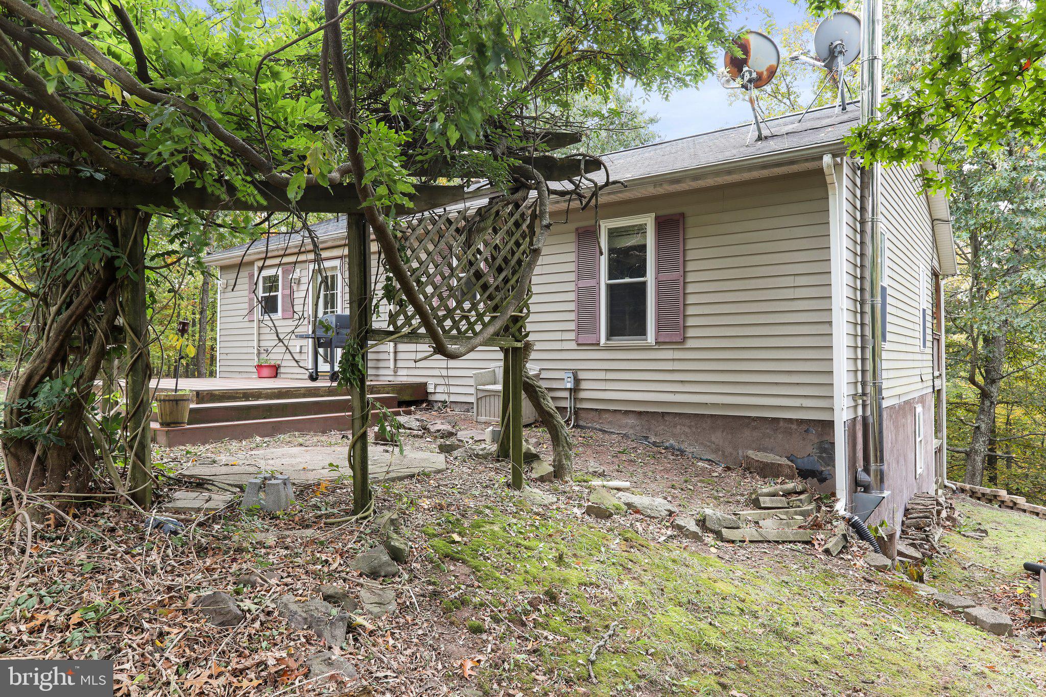 CHESTNUT GROVE - Residential