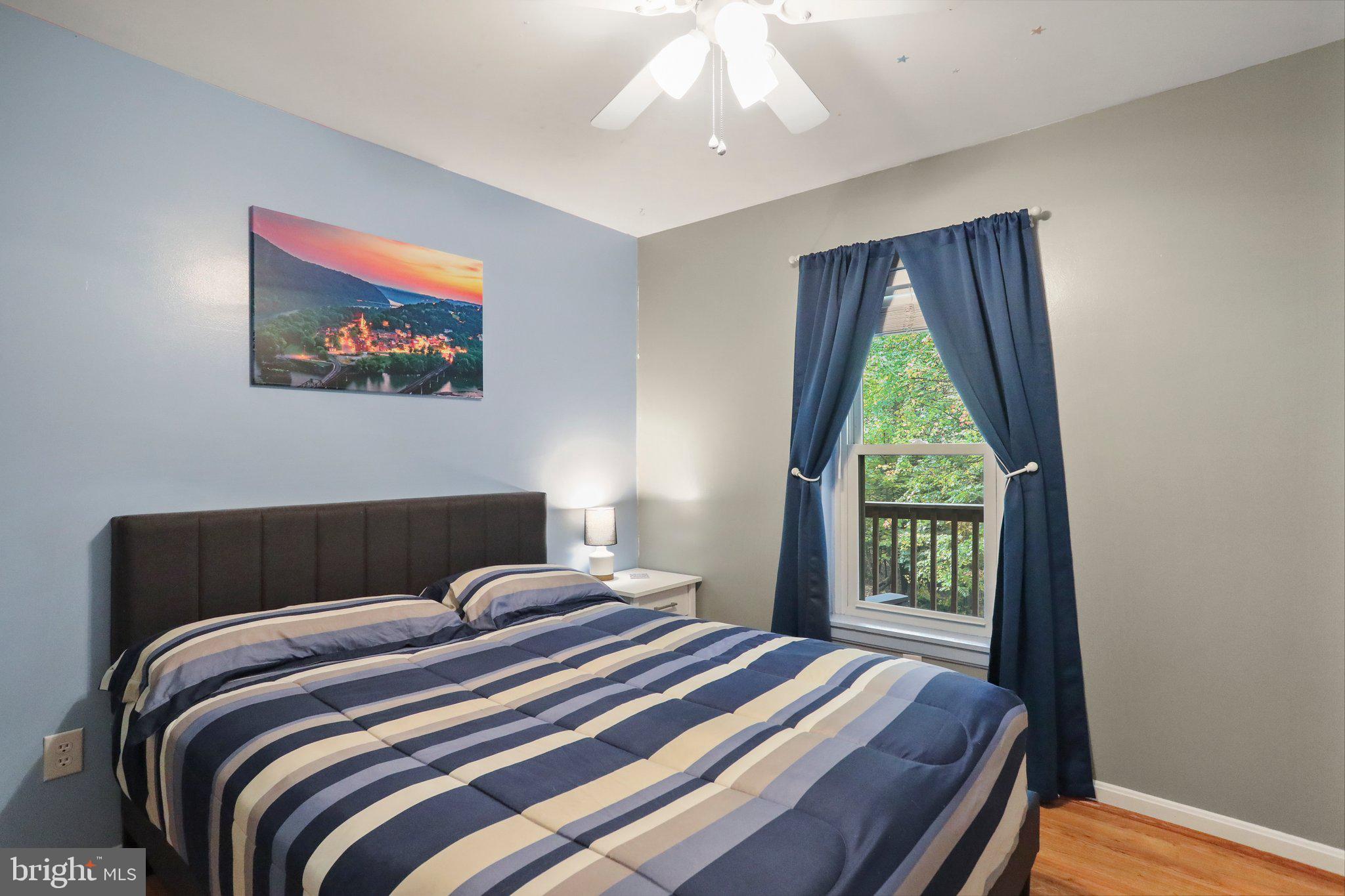 CHESTNUT GROVE - Residential