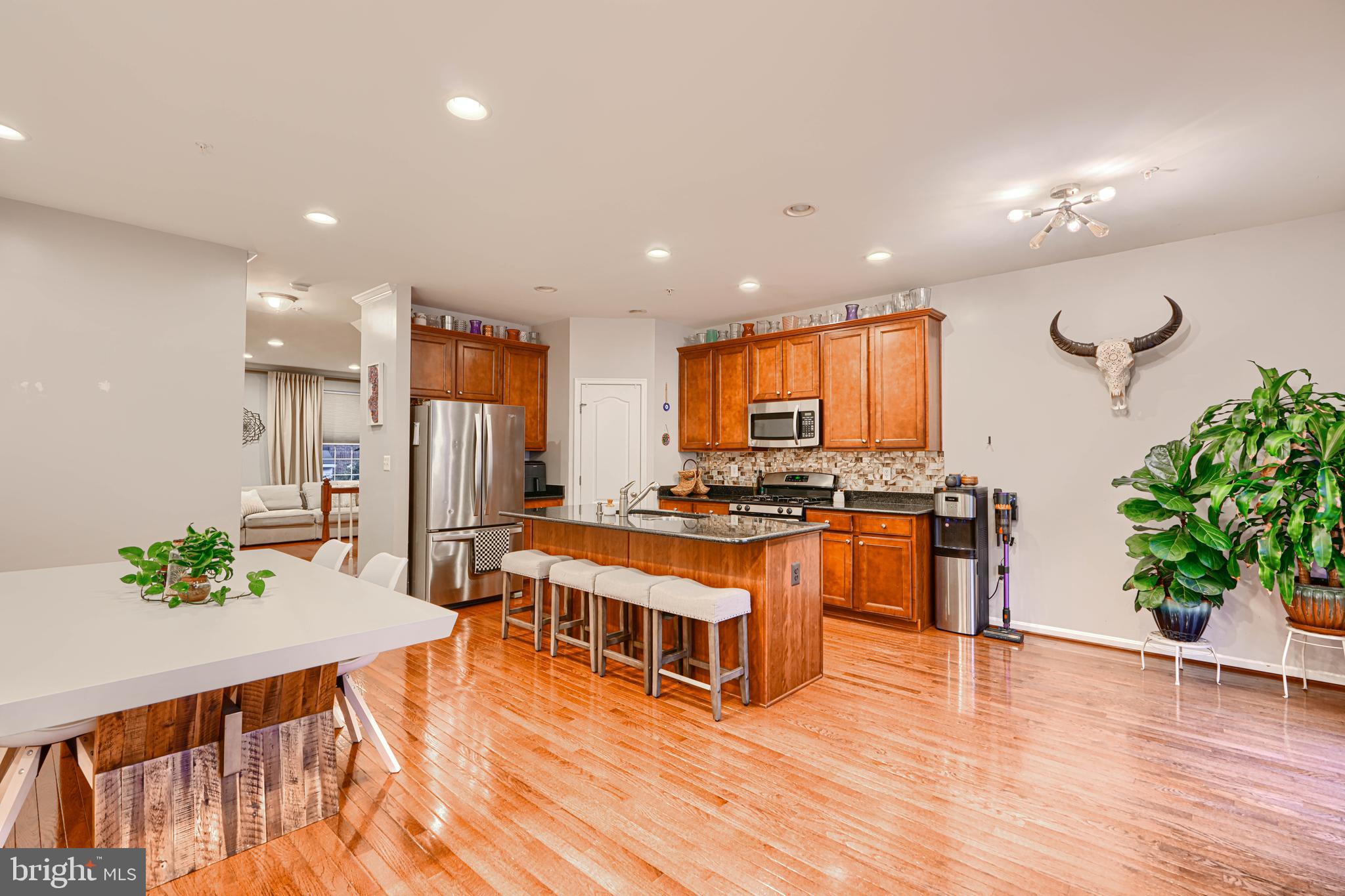 POINTE AT ARUNDEL PRESERVES - Residential