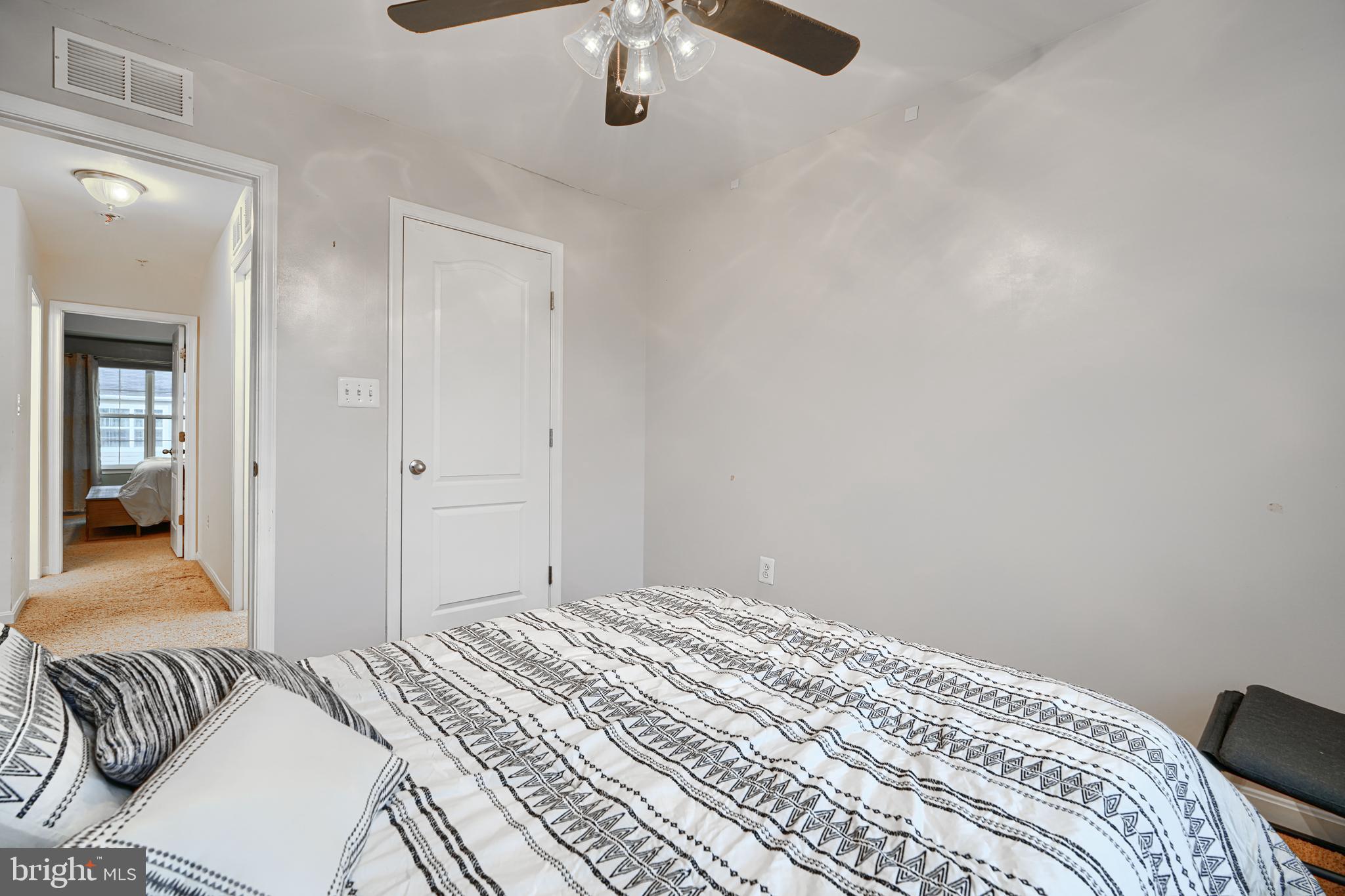 POINTE AT ARUNDEL PRESERVES - Residential