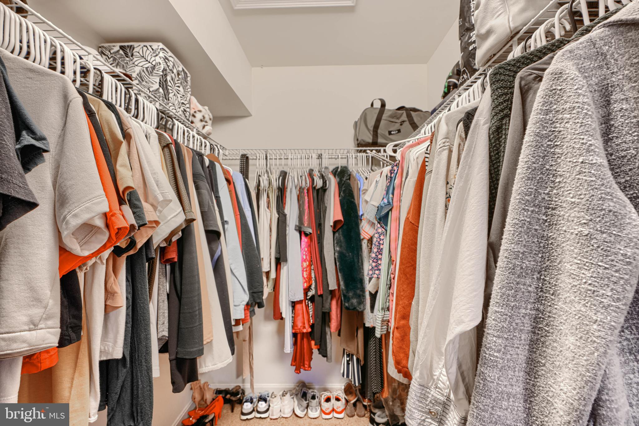 POINTE AT ARUNDEL PRESERVES - Residential