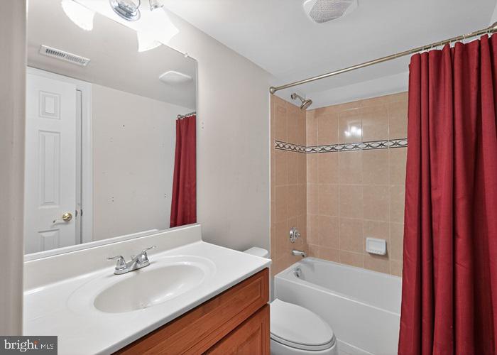 WOODFIELD ESTATES - Residential