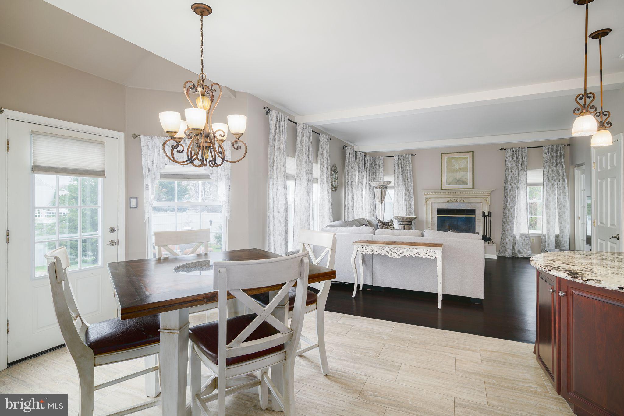 WOODFIELD ESTATES - Residential