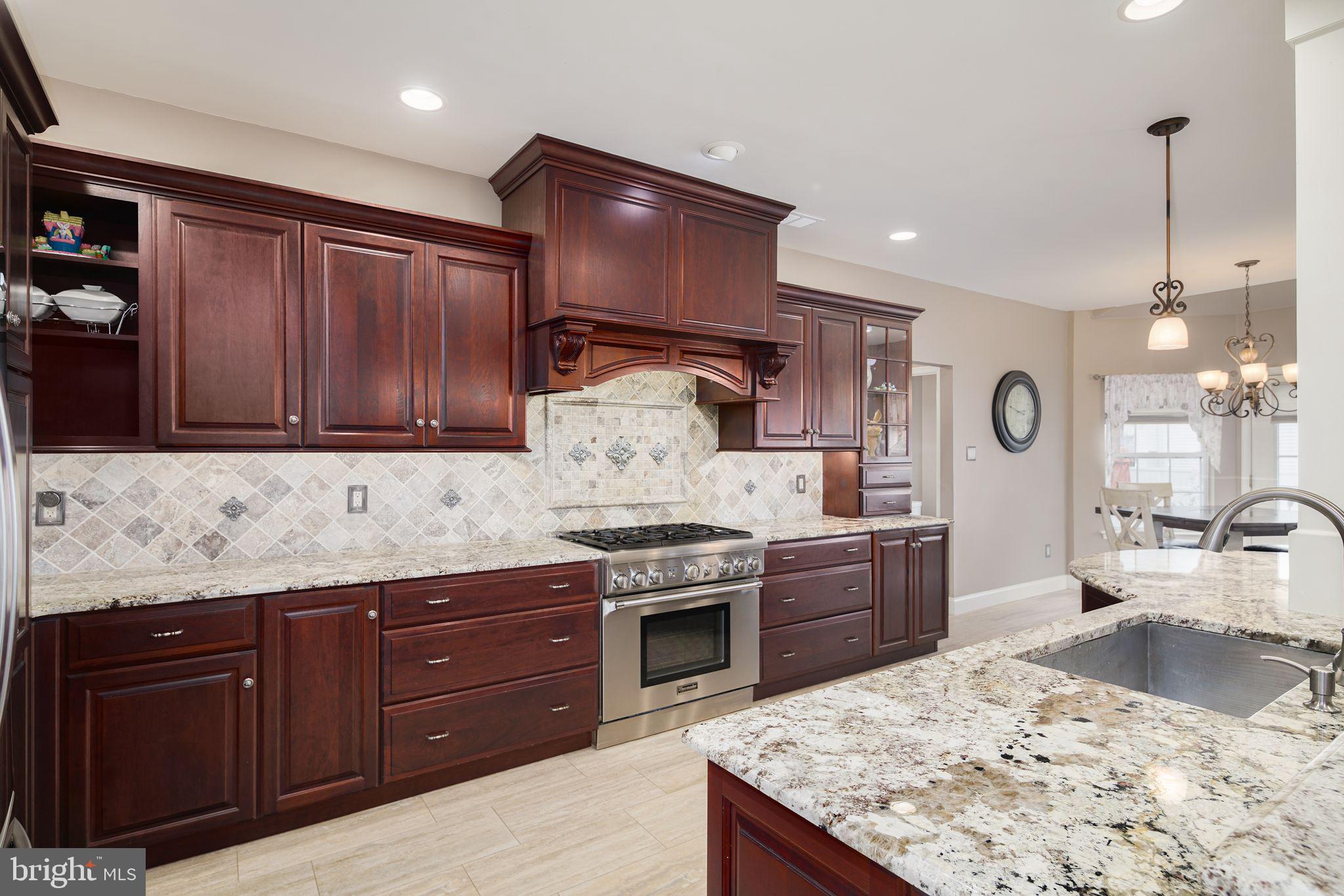 WOODFIELD ESTATES - Residential