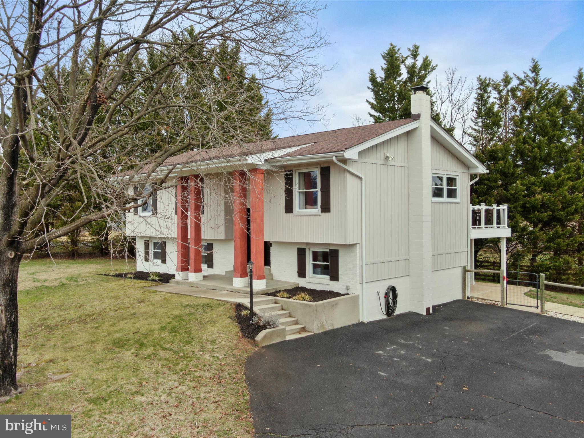 CRESTVIEW ESTATES - Residential