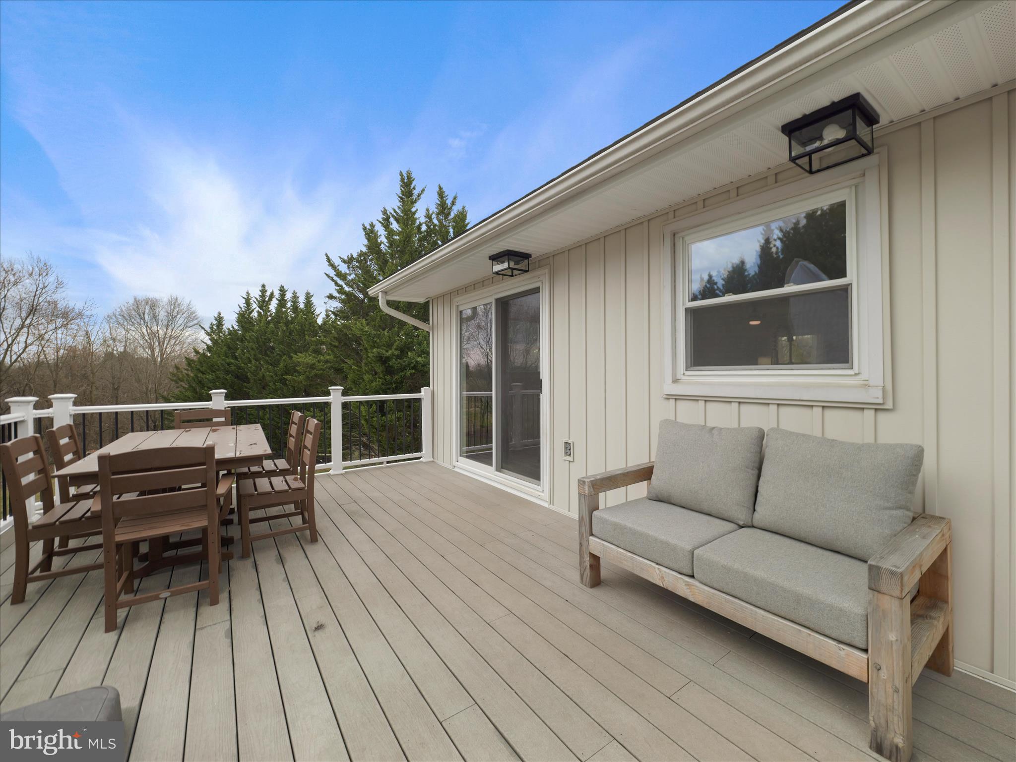 CRESTVIEW ESTATES - Residential