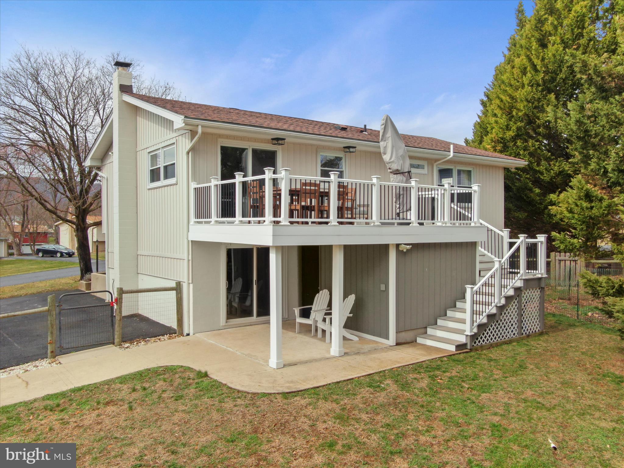 CRESTVIEW ESTATES - Residential