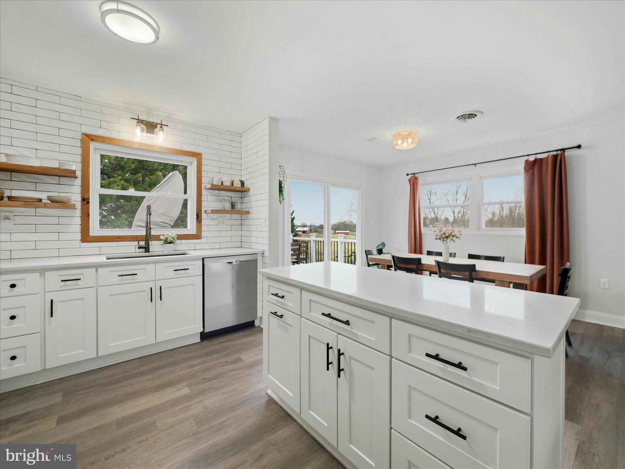 CRESTVIEW ESTATES - Residential