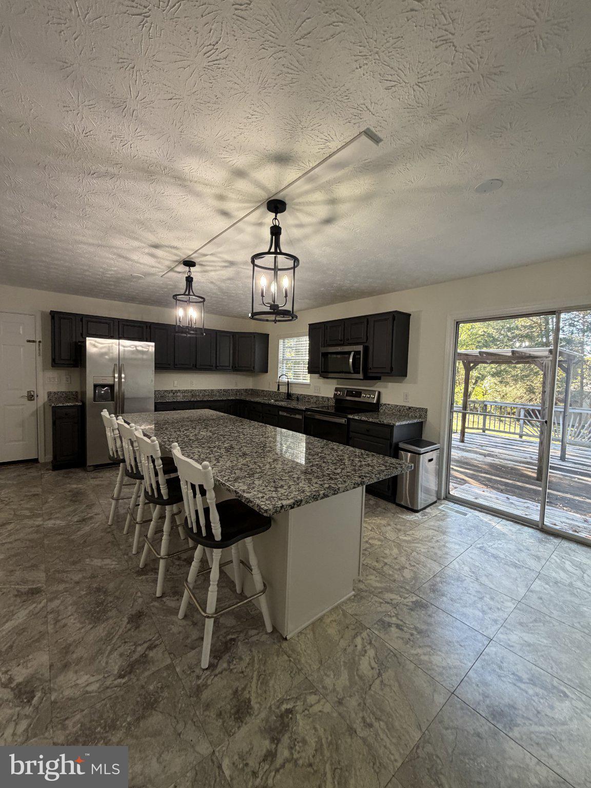 6703 BATTE COURT