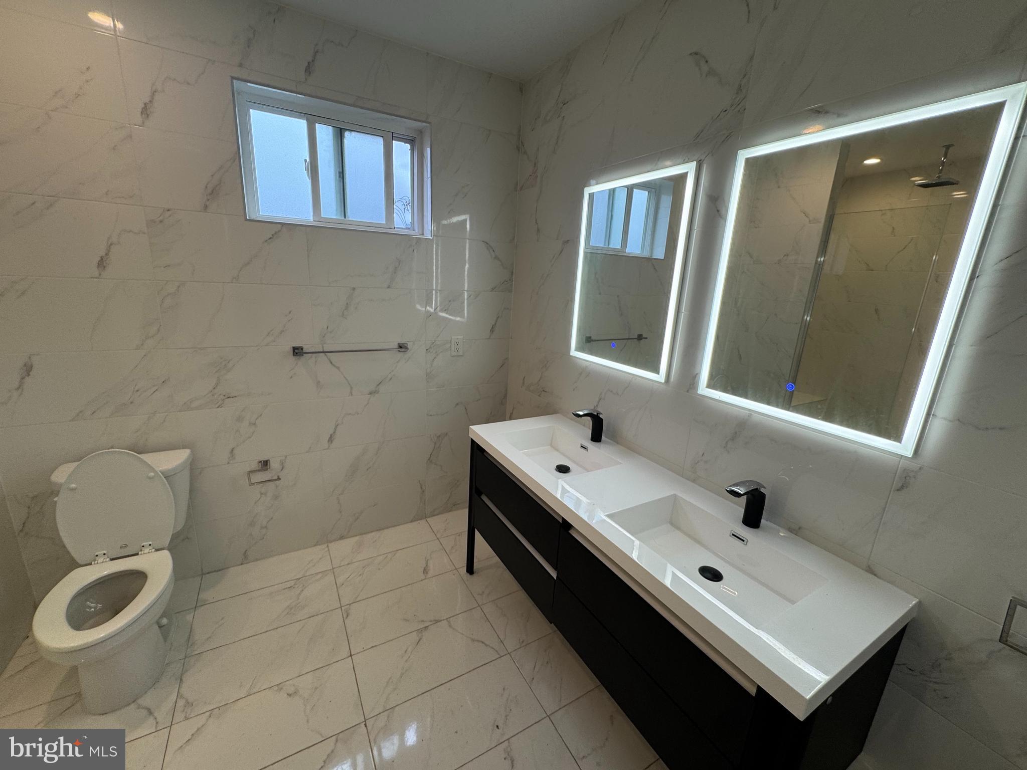 POINT BREEZE - Residential Lease