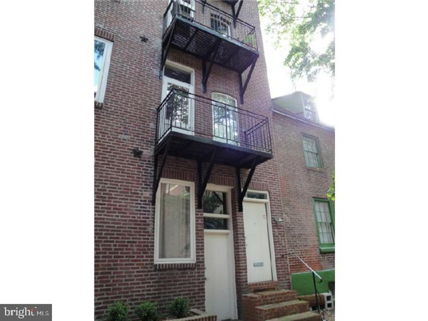 JUST RELEASED FOR RENT: 2 bedroom/1 den/2 bath apartment in the heart of Washington Square West. Available May 1, 2018. Old world charm and character (exposed brick walls, high ceilings, large windows, and hardwood floors throughout) with modern amenities (updated bathrooms and kitchen). Large cedar closet. In-unit washer/dryer, central air and heating, and fully equipped kitchen (including microwave, dishwasher and disposal). 2 private balconies. Approximately 1,900 sf. Quiet tree-lined street. Close to the Avenue of the Arts, theater, entertainment, fine restaurants, shopping and Whole Foods. Convenient to Jefferson and Pennsylvania Hospitals. Minutes away from El, Patco, and Septa buses and trolleys. No pets, no smokers, please. TENANT REQUIREMENTS: 1st month's rent, last month's rent, and one month security deposit to be paid at time of lease signing; minimum of average credit score for all adult applicants.