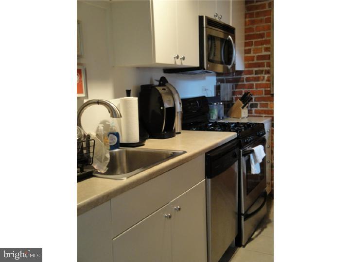 WASHINGTON SQ WEST - Residential Lease