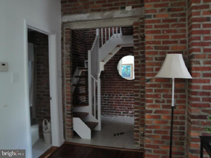 WASHINGTON SQ WEST - Residential Lease