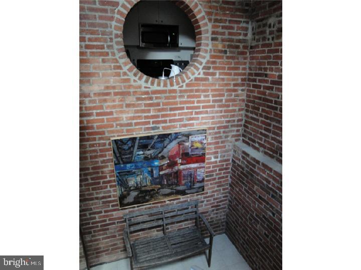 WASHINGTON SQ WEST - Residential Lease