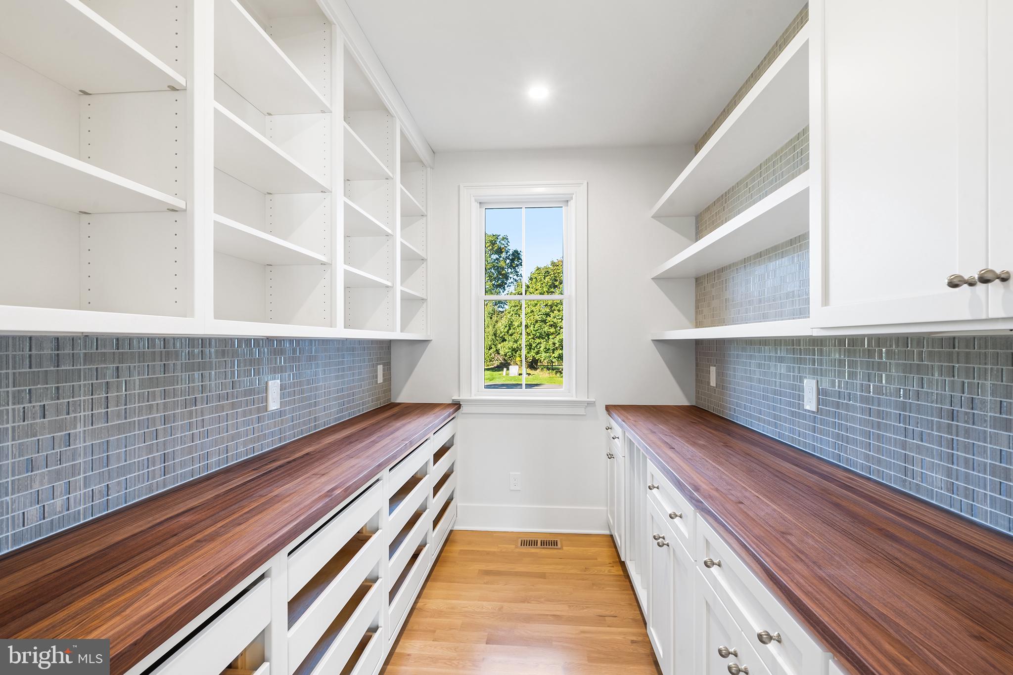 BELAMOUR - Residential