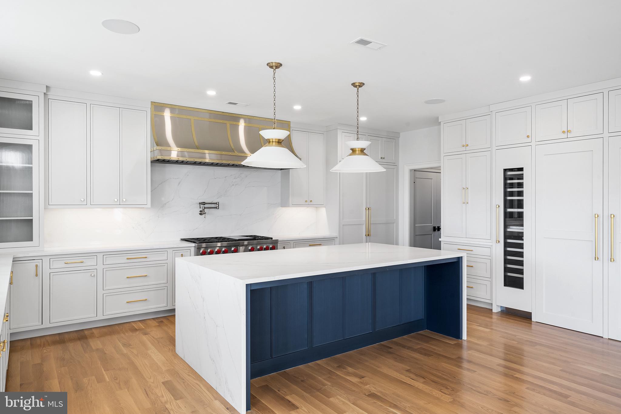 BELAMOUR - Residential