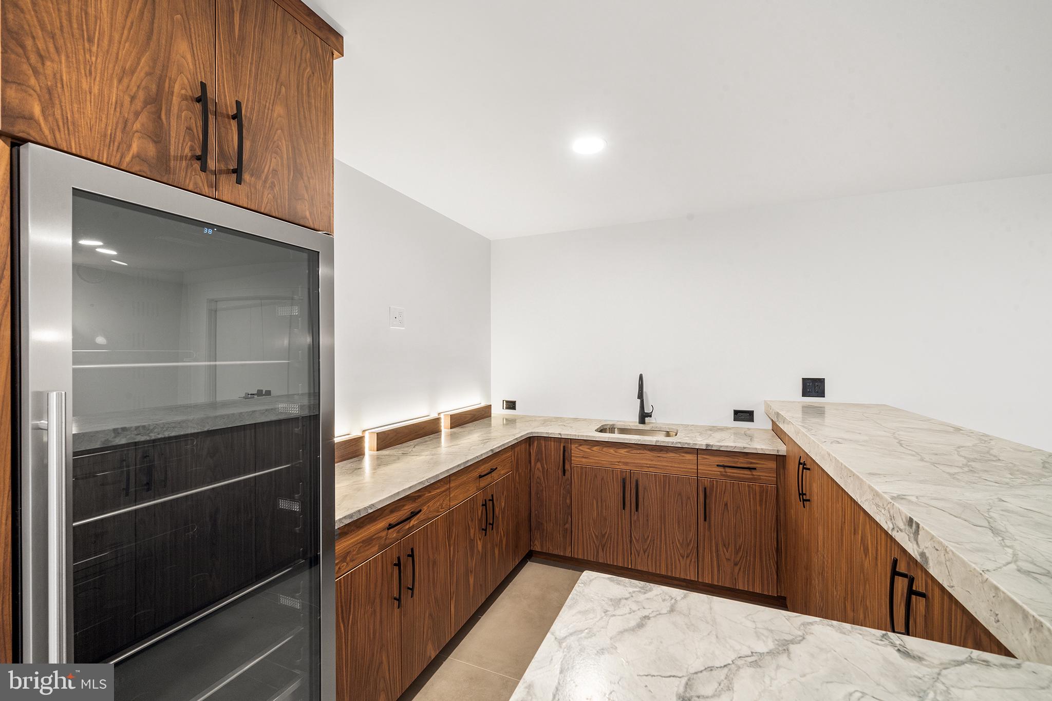 BELAMOUR - Residential