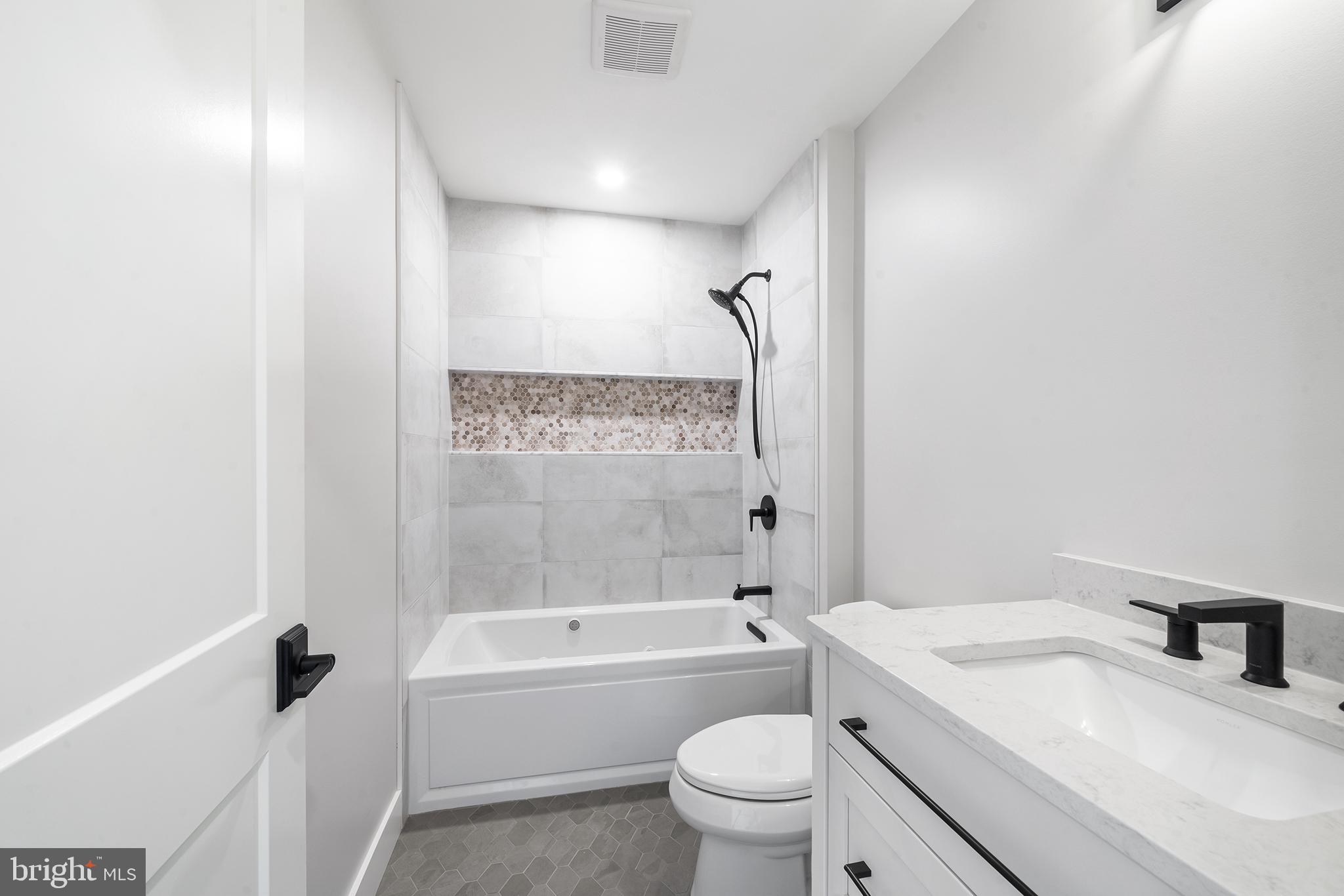 BELAMOUR - Residential