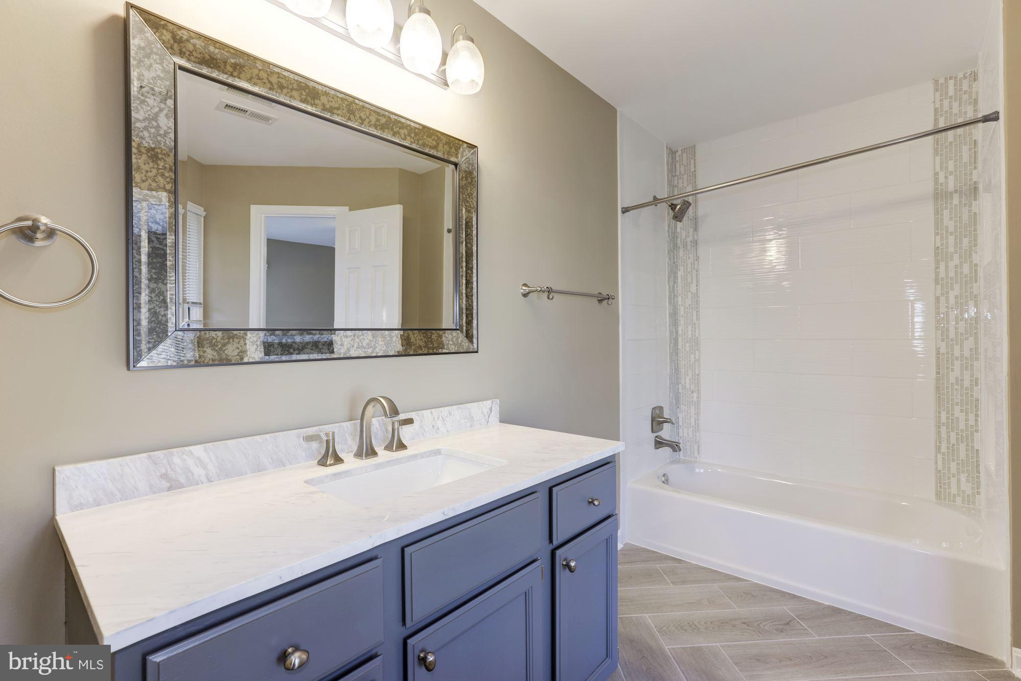 CASCADES LOWES ISLAND - Residential