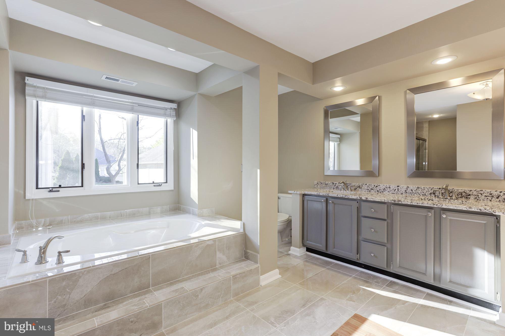 CASCADES LOWES ISLAND - Residential