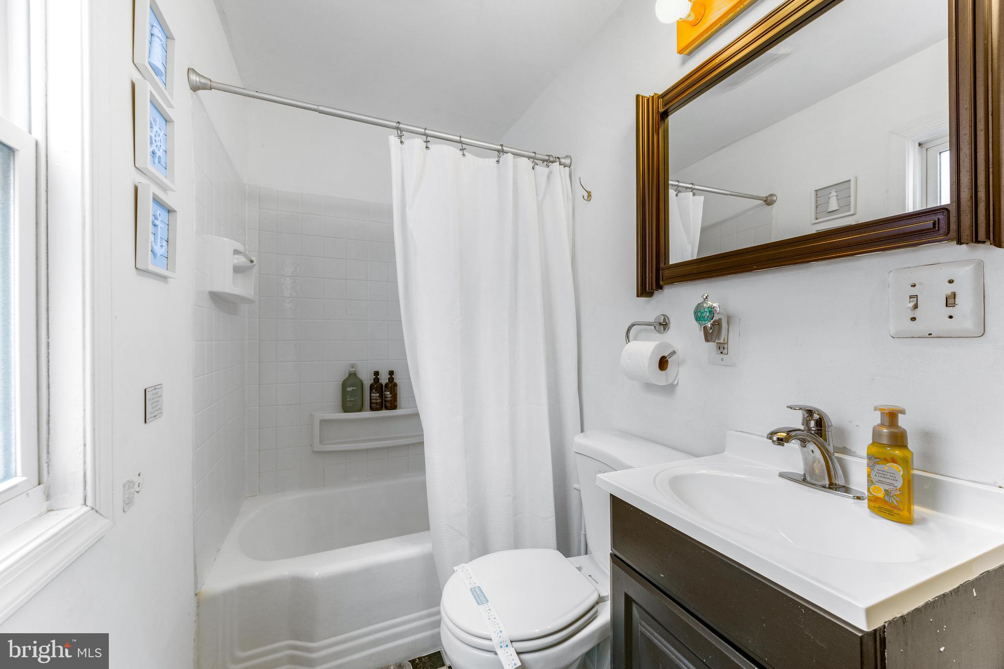 ANNAPOLIS - Residential