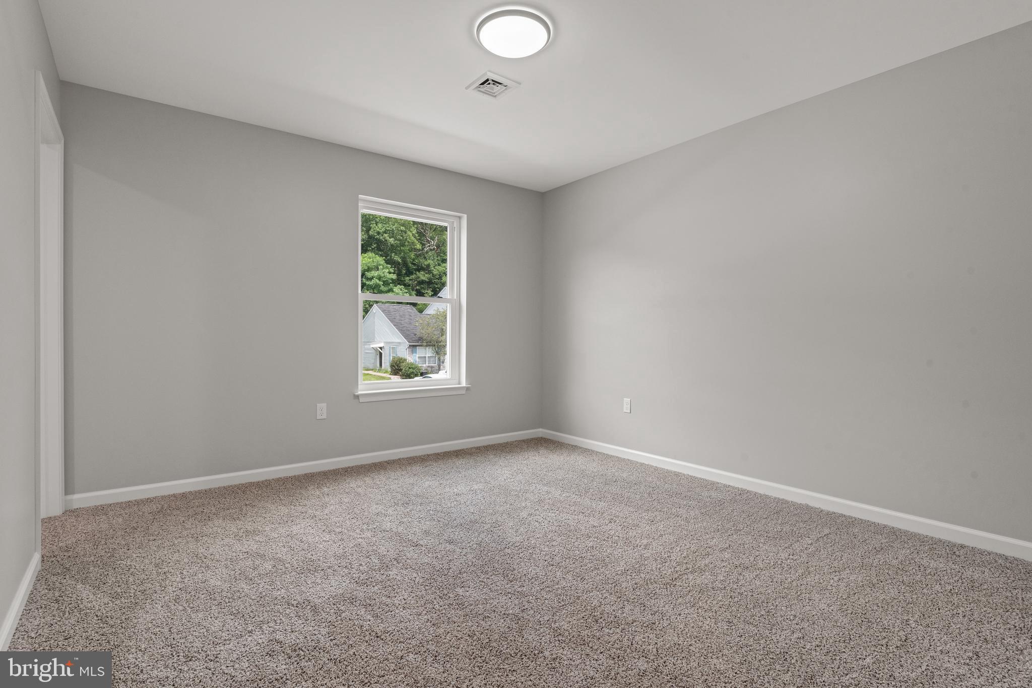 PETERSBURG COMMONS - Residential