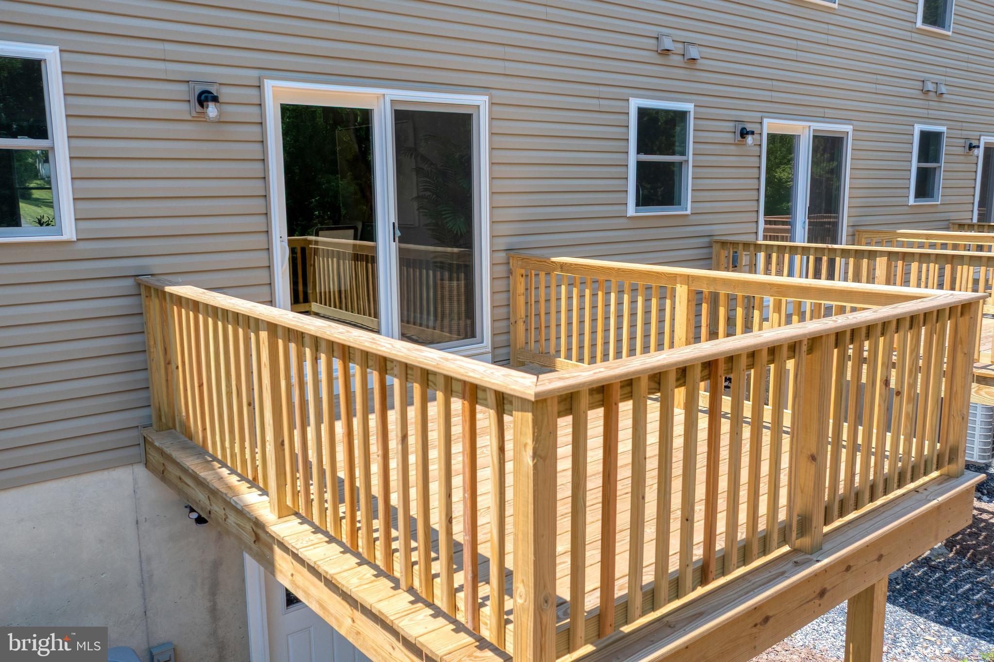 PETERSBURG COMMONS - Residential