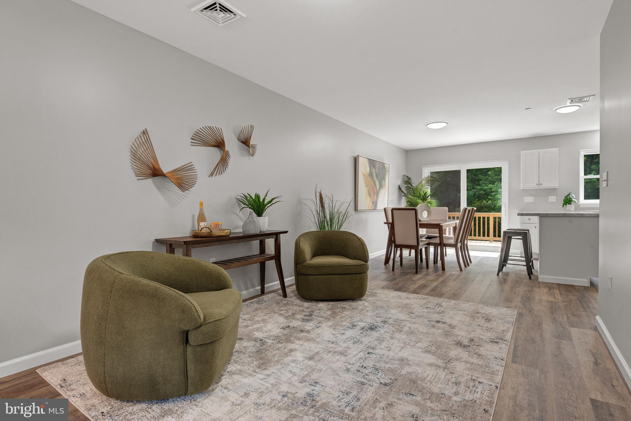 PETERSBURG COMMONS - Residential