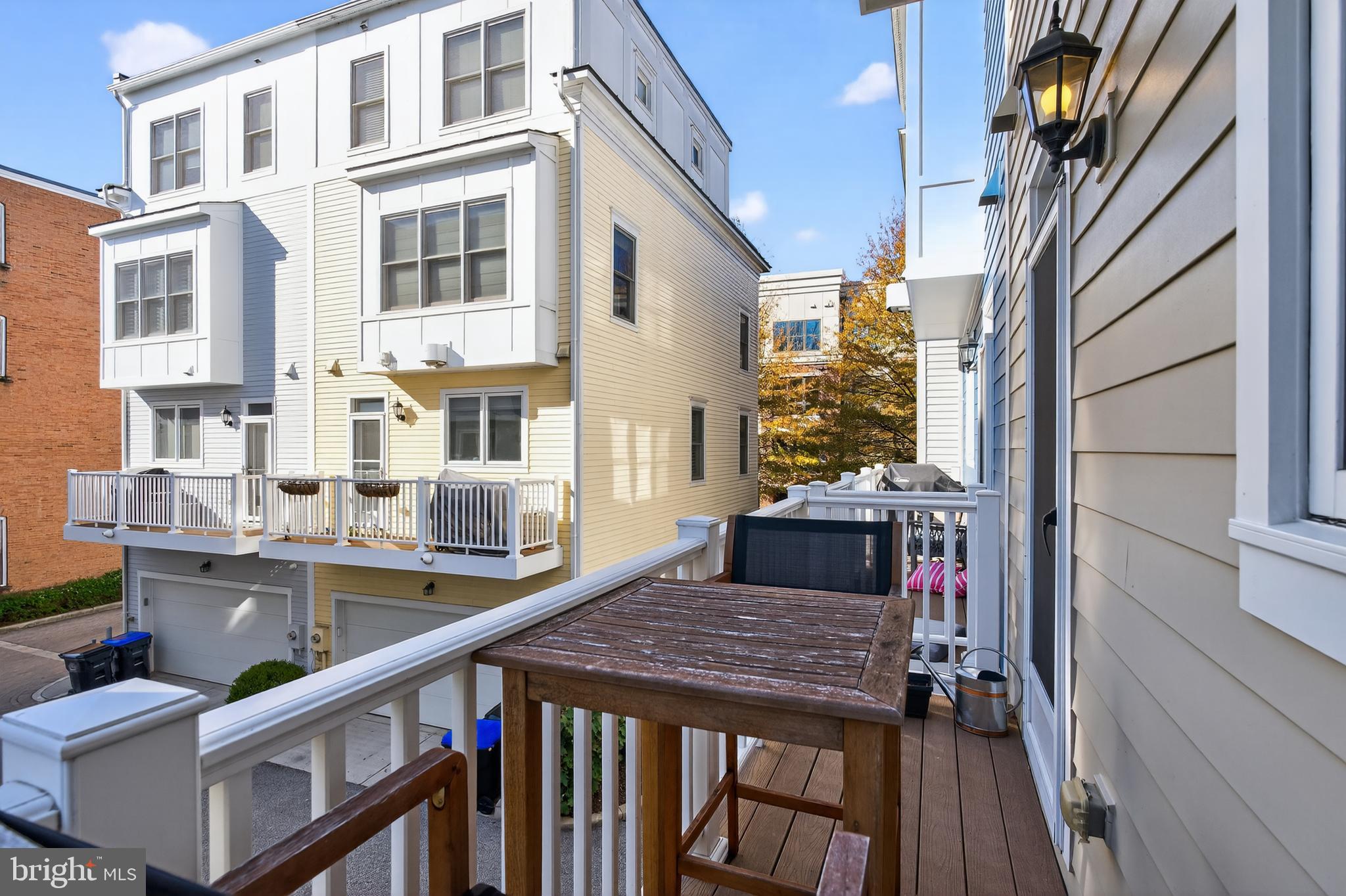 JAMES BLAND HOMES - Residential