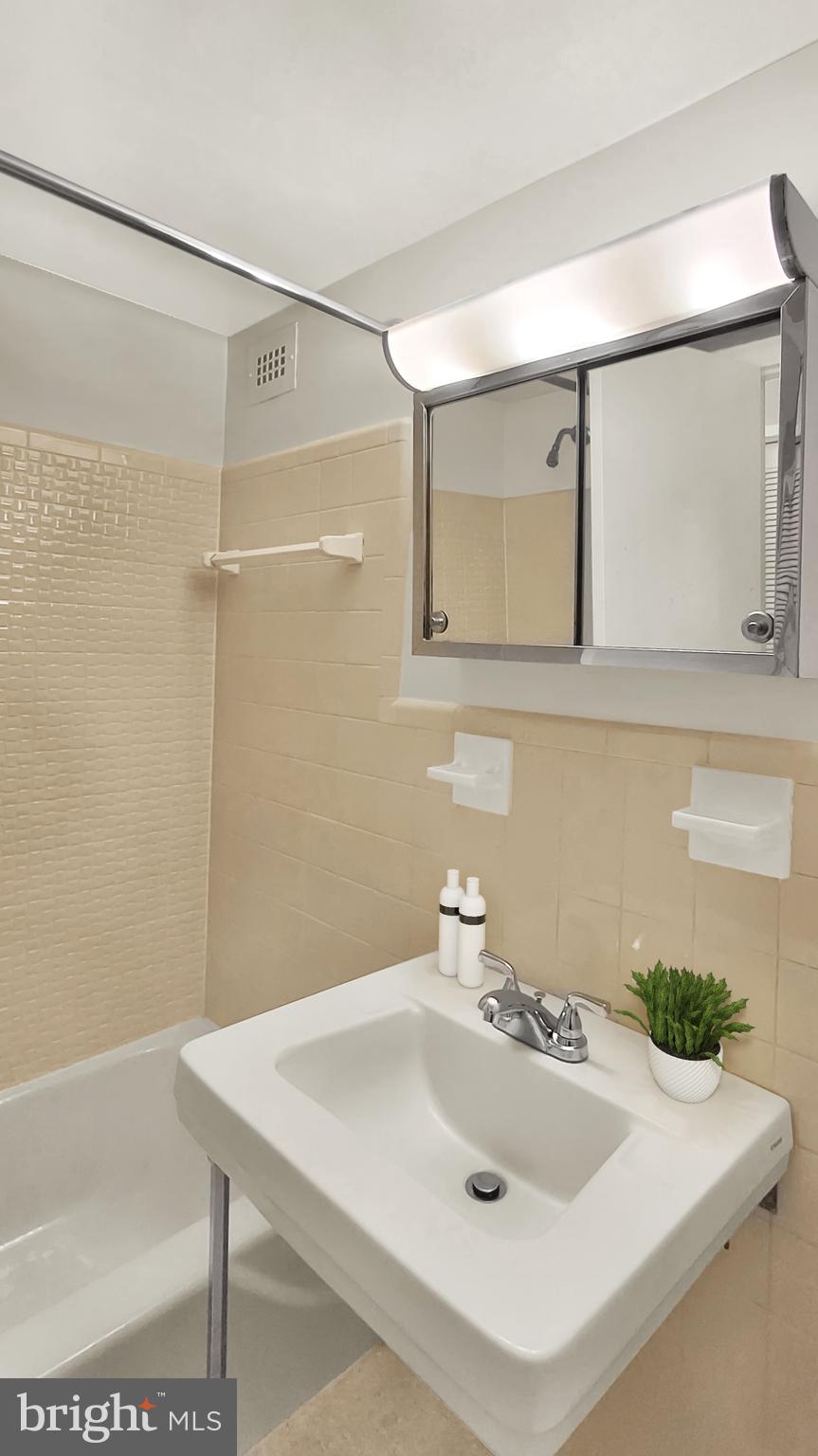 GROSVENOR PARK - Residential