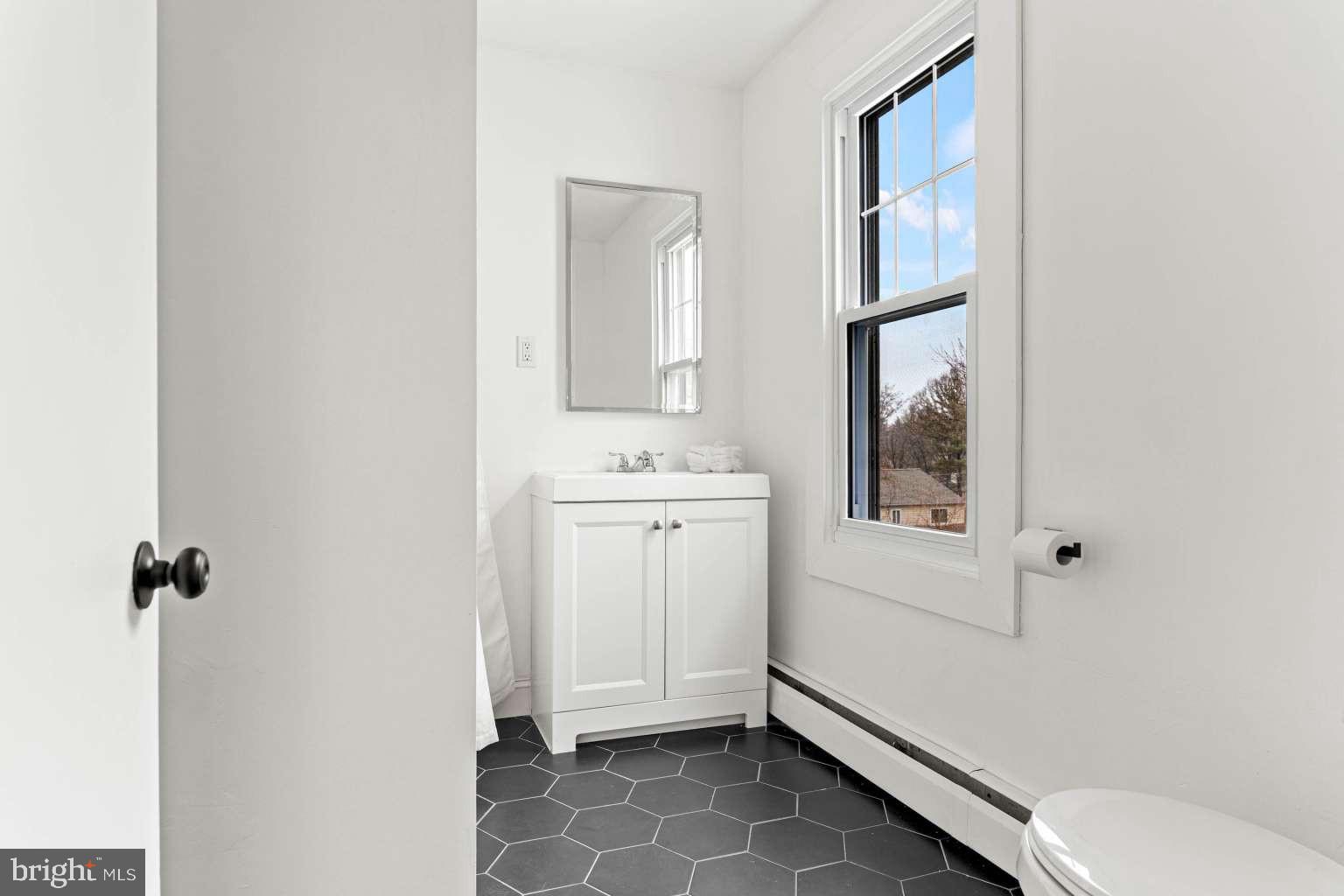 GARDEN CITY - Residential