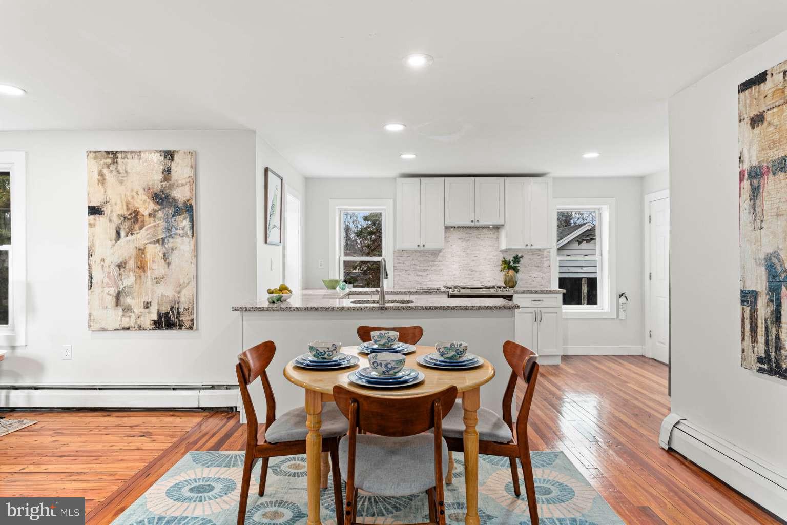 GARDEN CITY - Residential